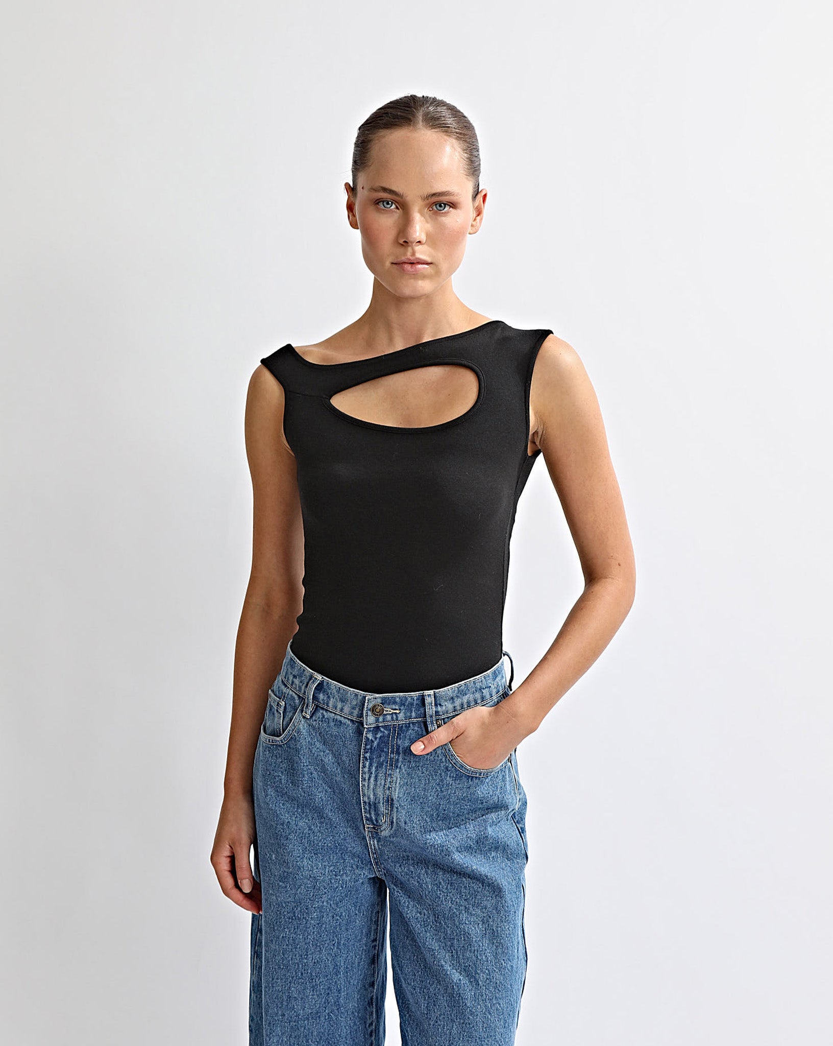 Amelia Asym Tank Black