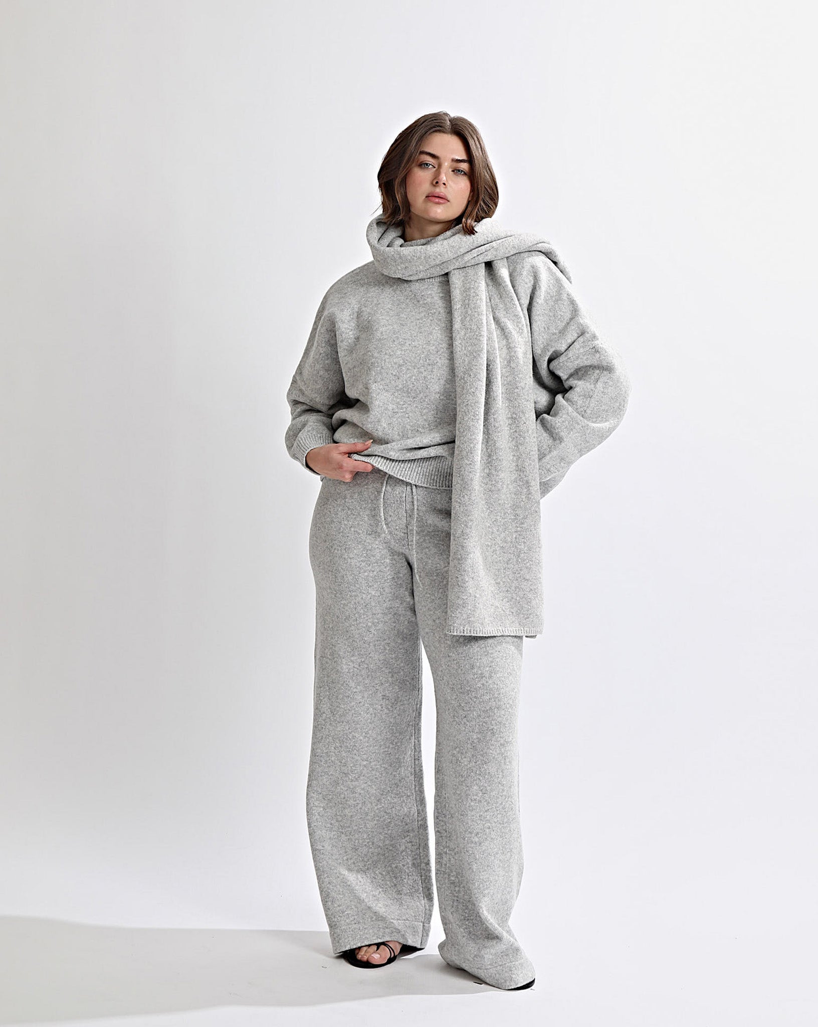 Leo Knit Scarf Grey Marl