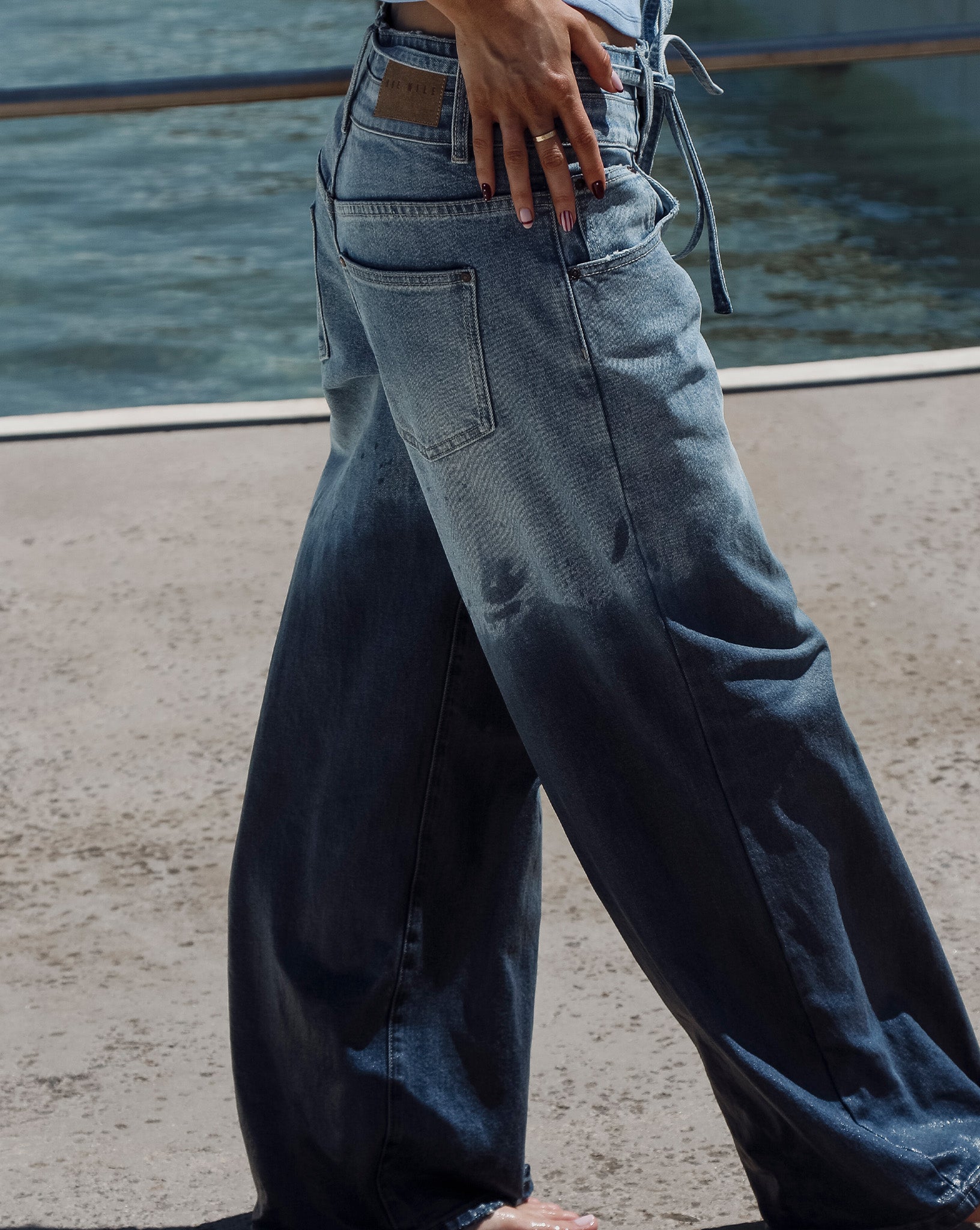 Hansen Baggy Jeans Mid Blue Cropped