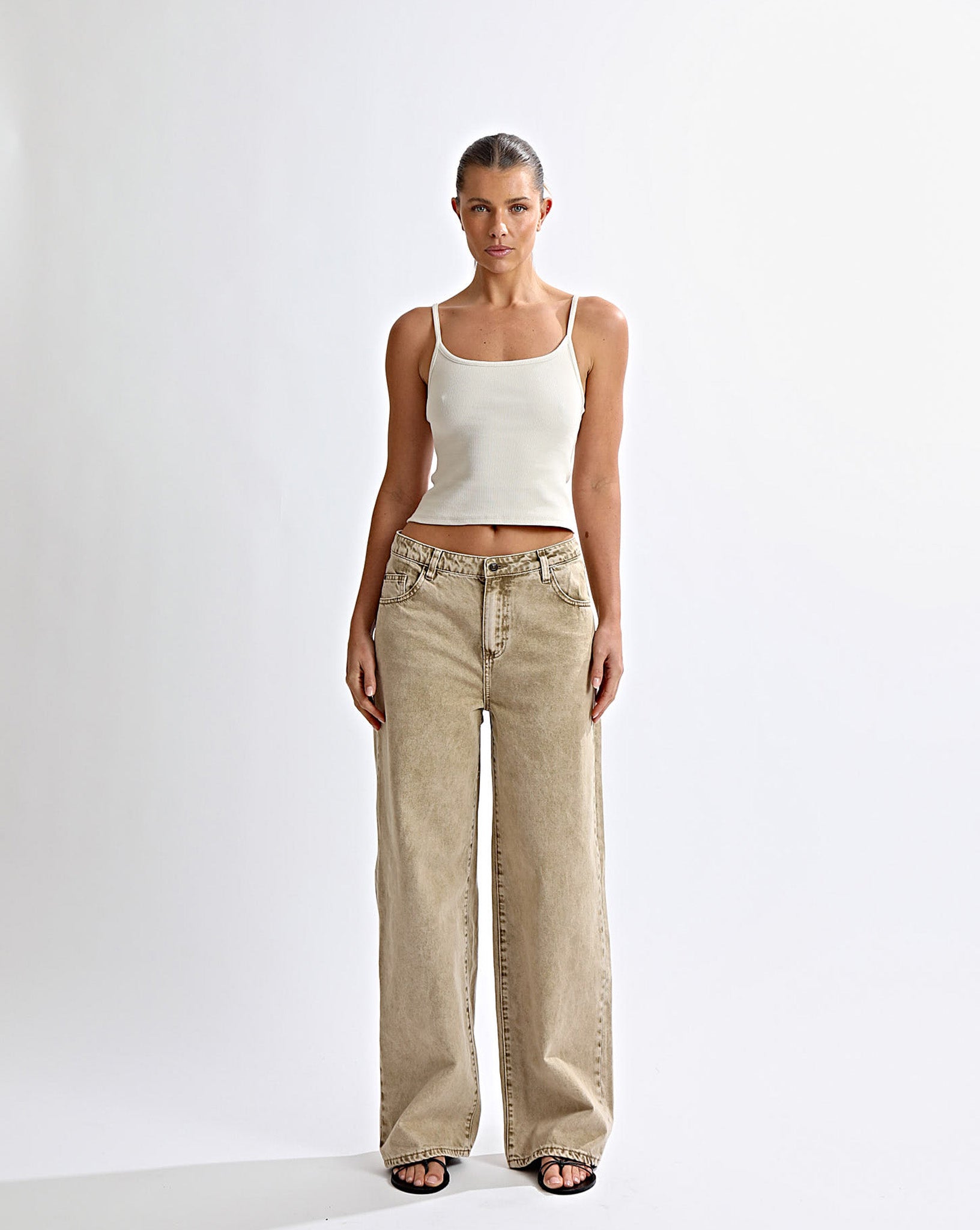 Noah Jeans Beige Cropped