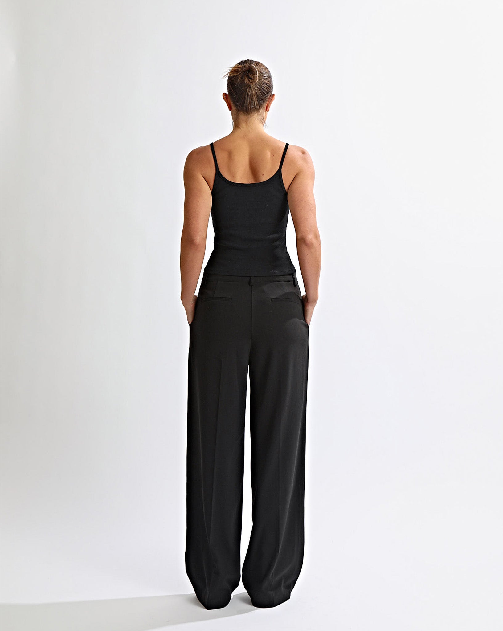 Naomi Trousers Black Cropped