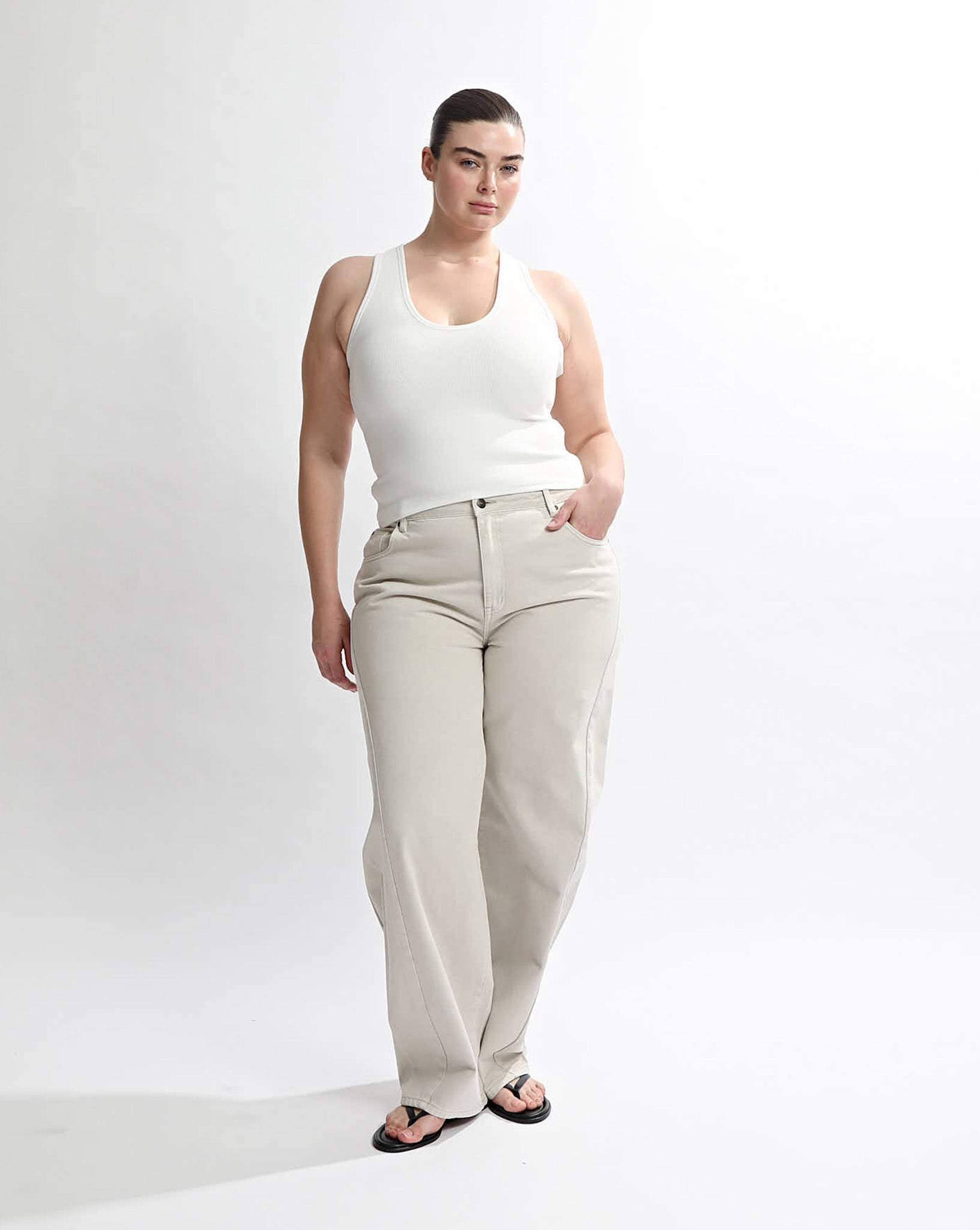 Toby Jeans Almond Cropped