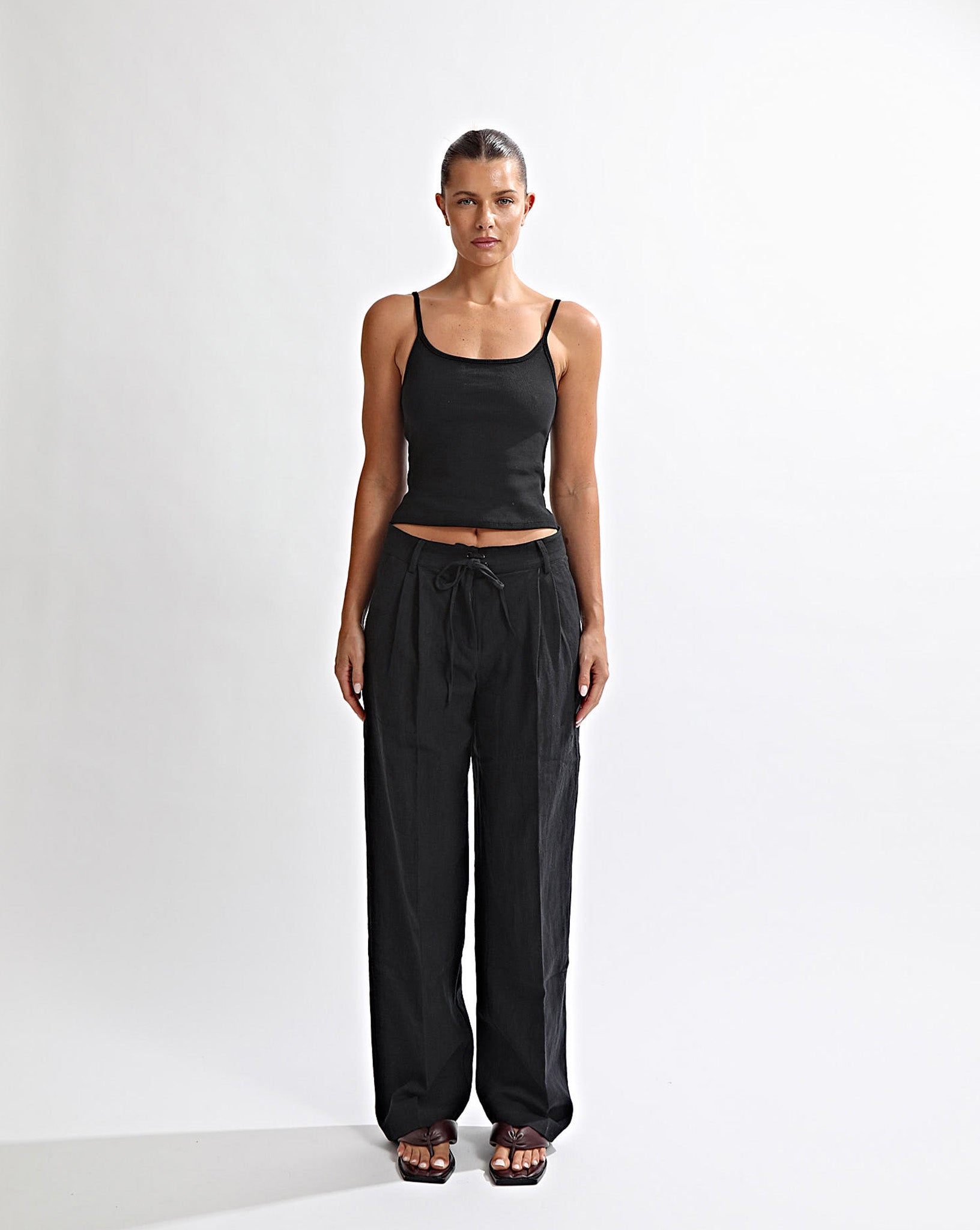 Helena Trousers Black Cropped