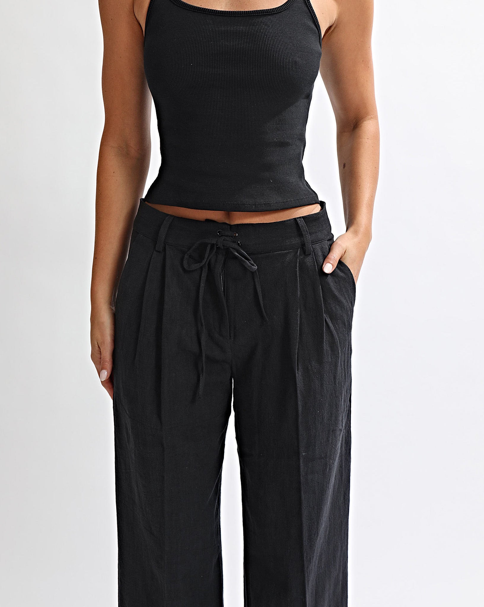 Helena Trousers Black Cropped