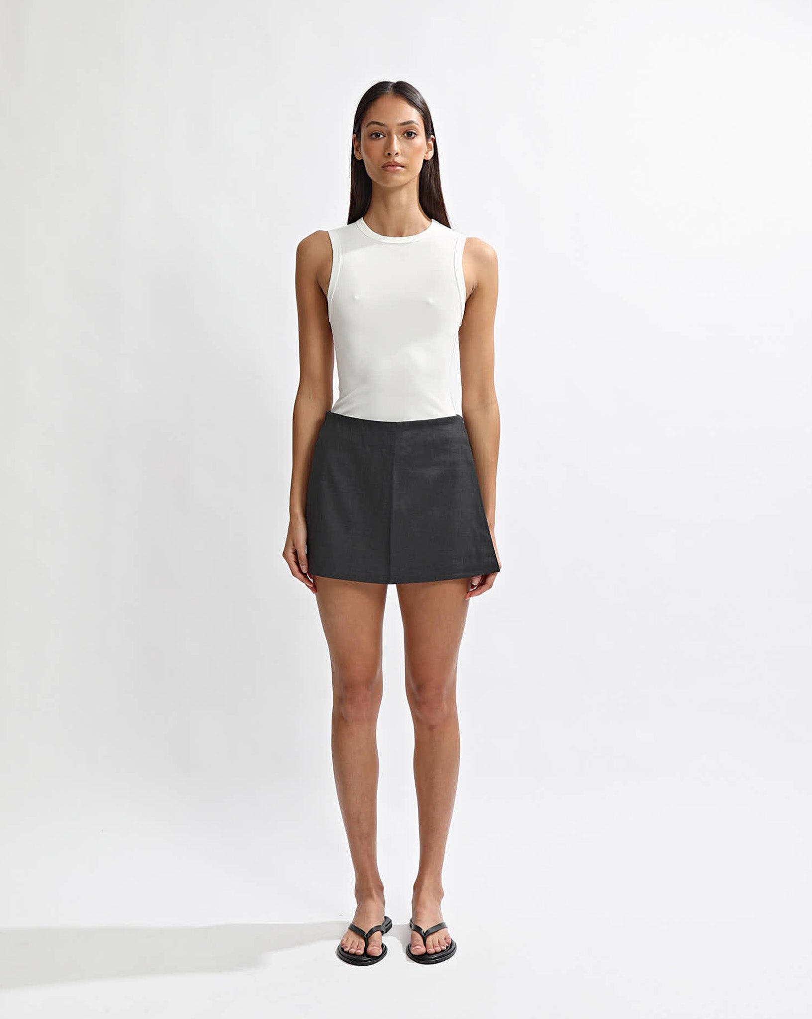Benny Skort Dark Grey