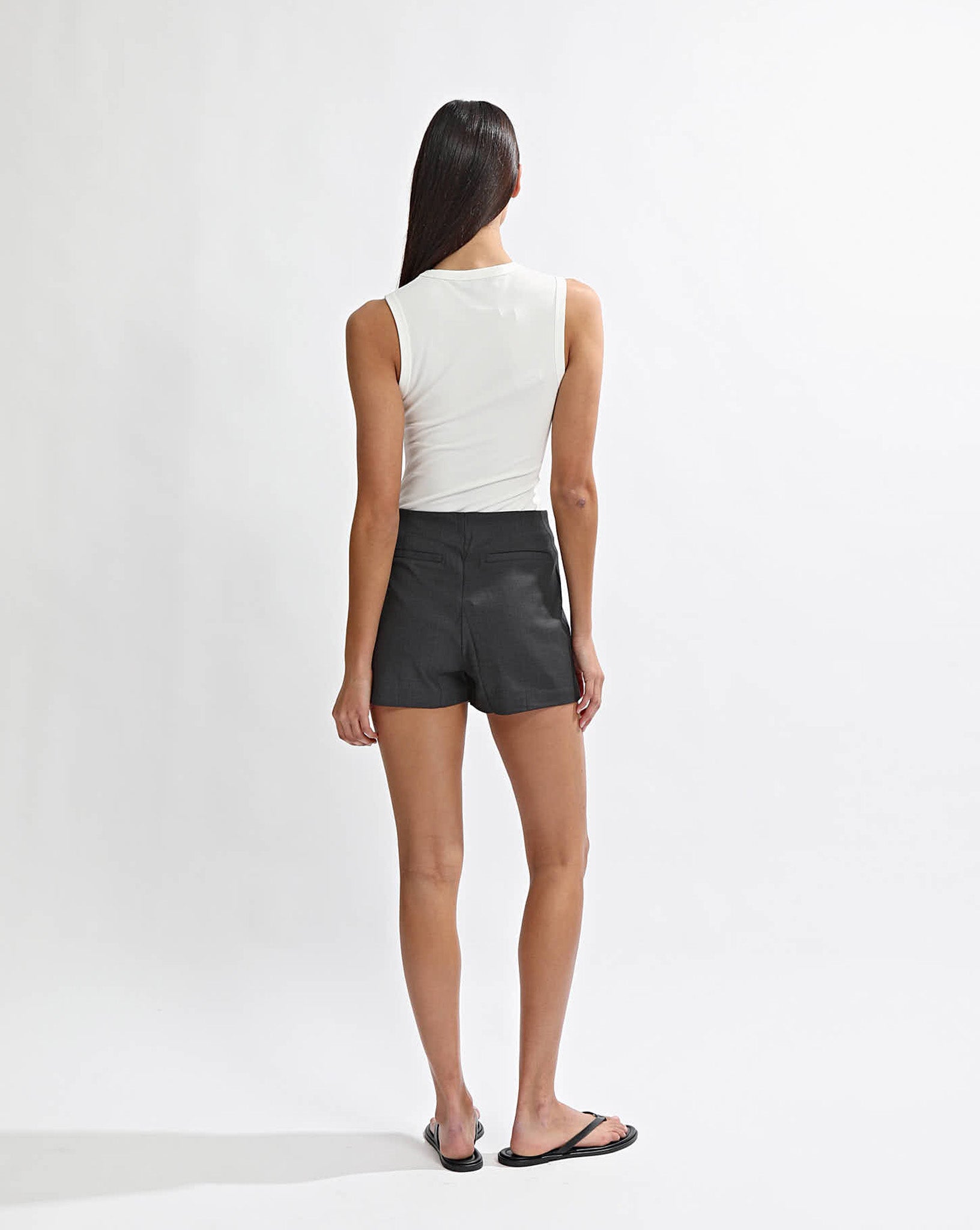 Benny Skort Dark Grey