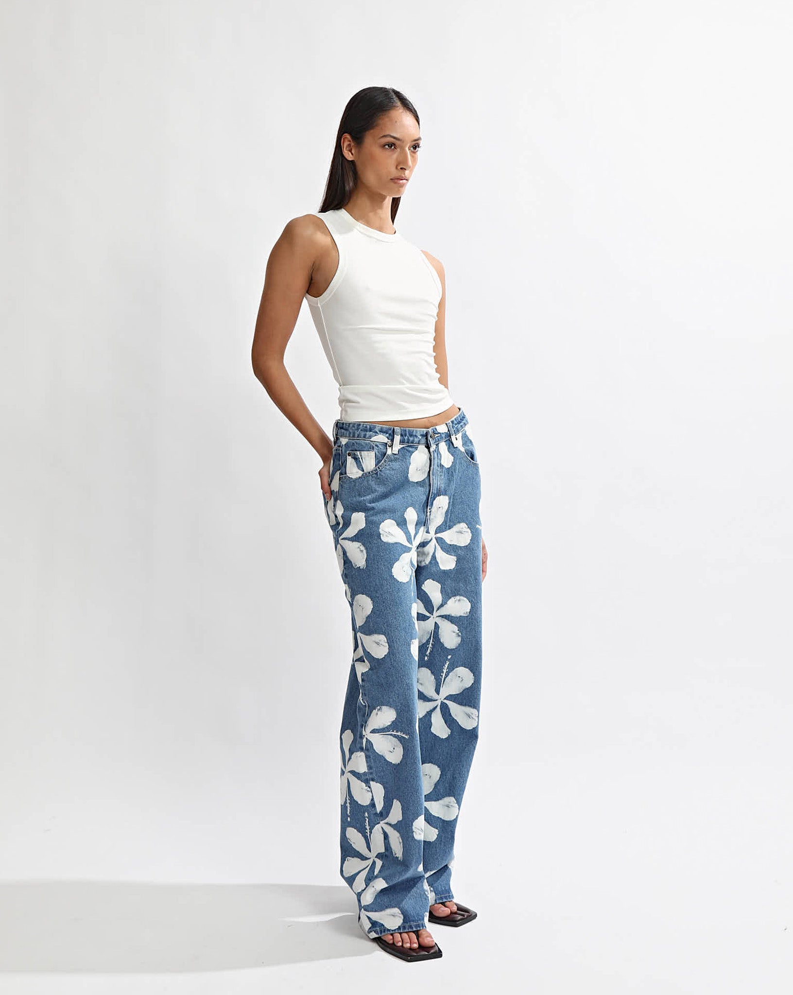 Noah Jeans Frangelica Cropped