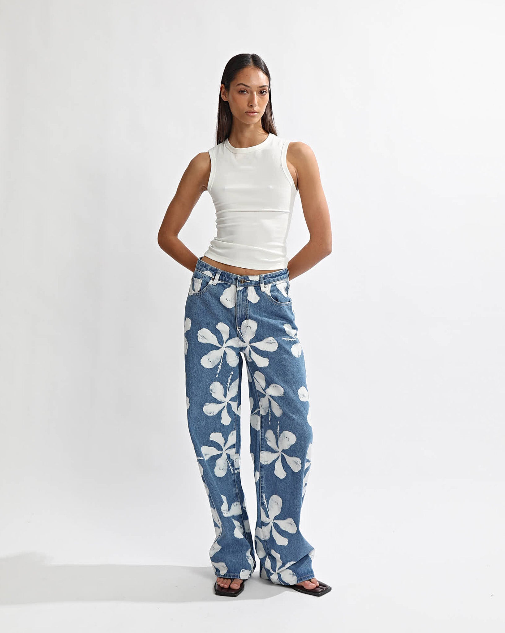 Noah Jeans Frangelica Cropped