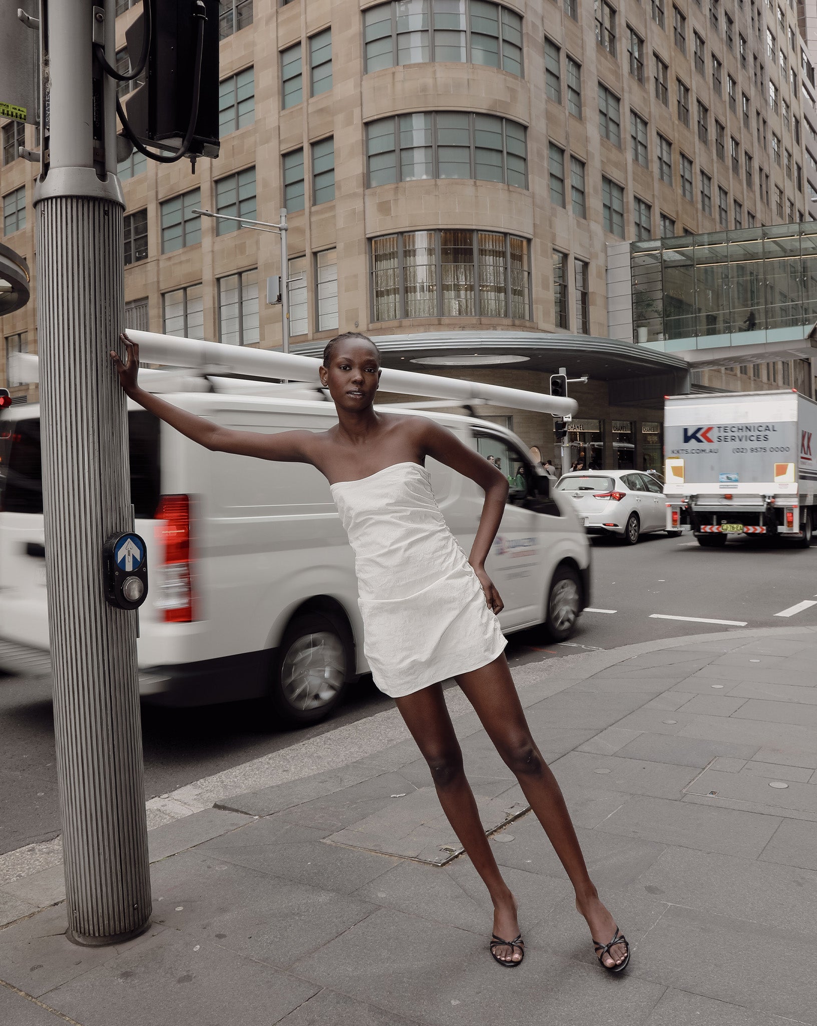 Heidi Strapless Mini Dress Cream