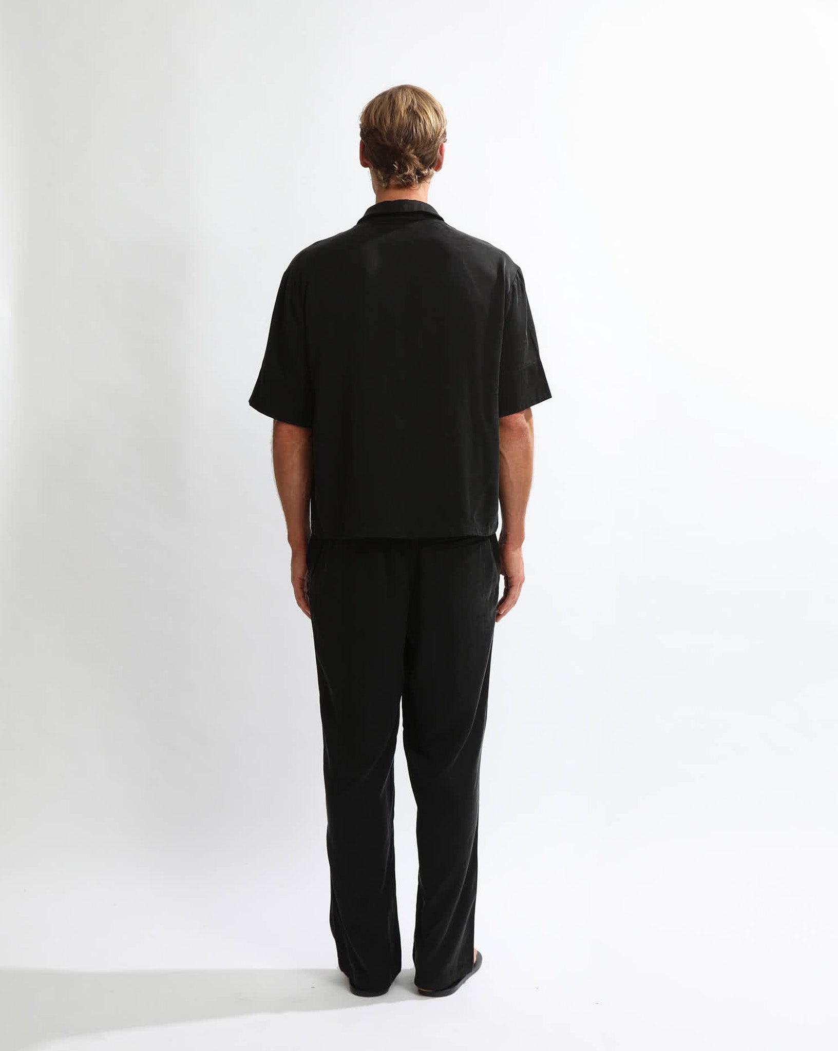 Cae Shirt Black