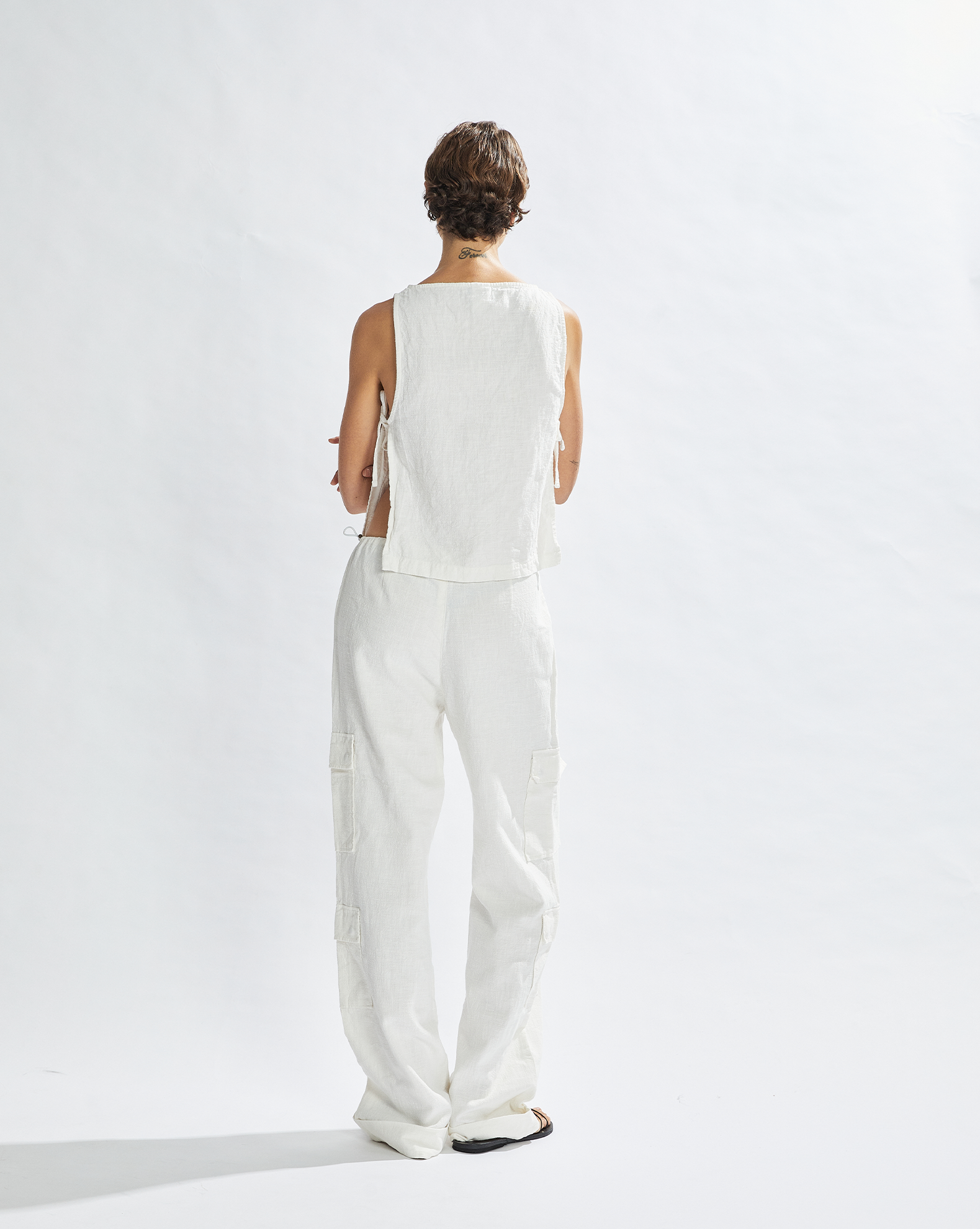 One Mile The Label - White Linen Peyton Trouser on Designer Wardrobe