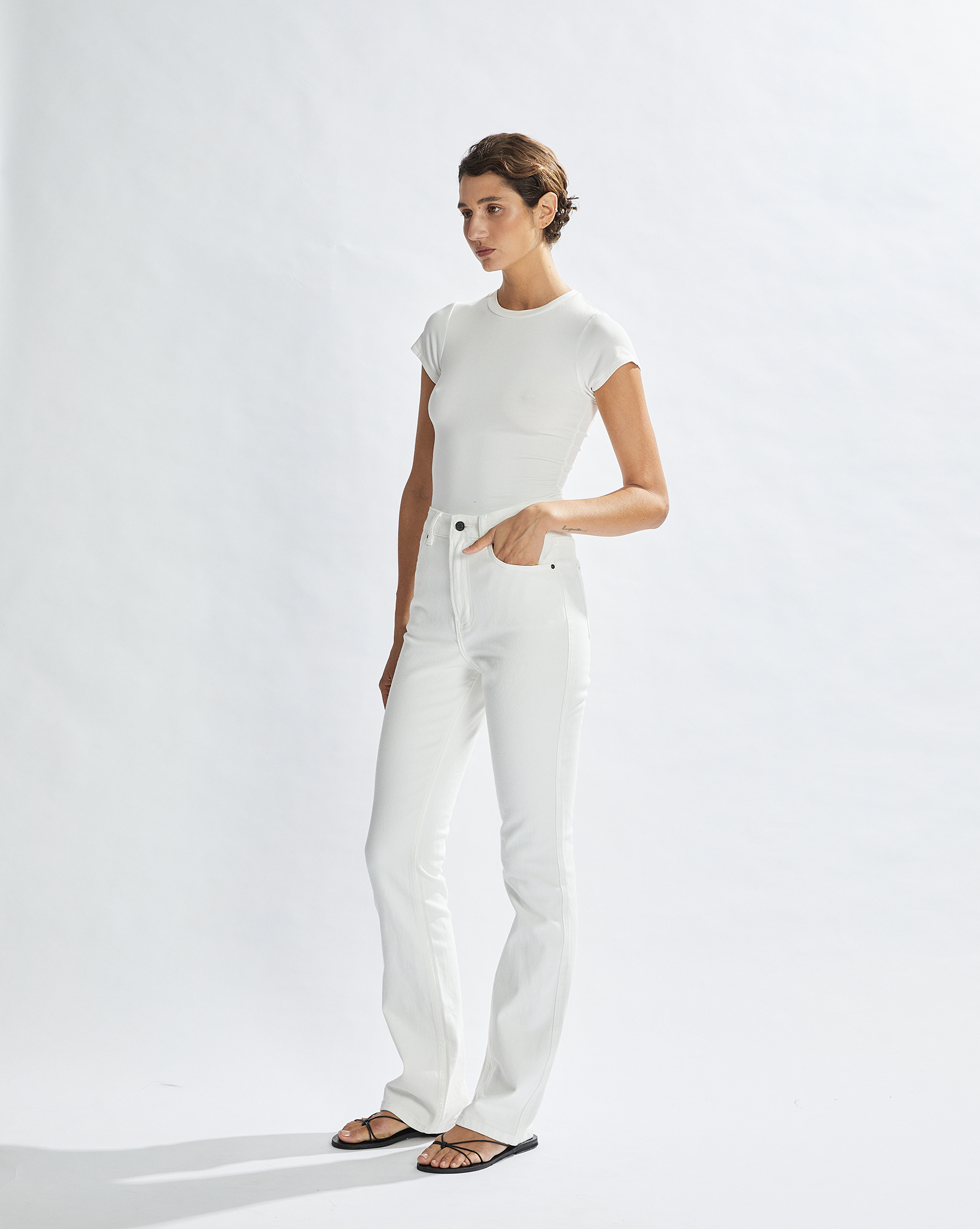 Bodie Jeans White Cropped