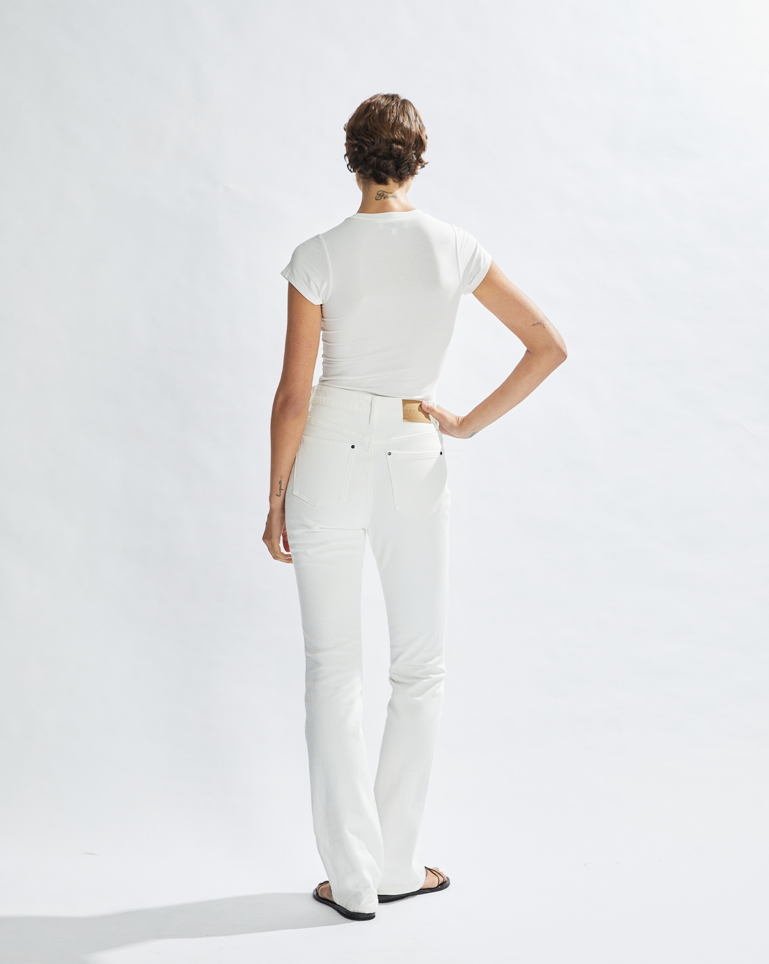 Bodie Jeans White Cropped