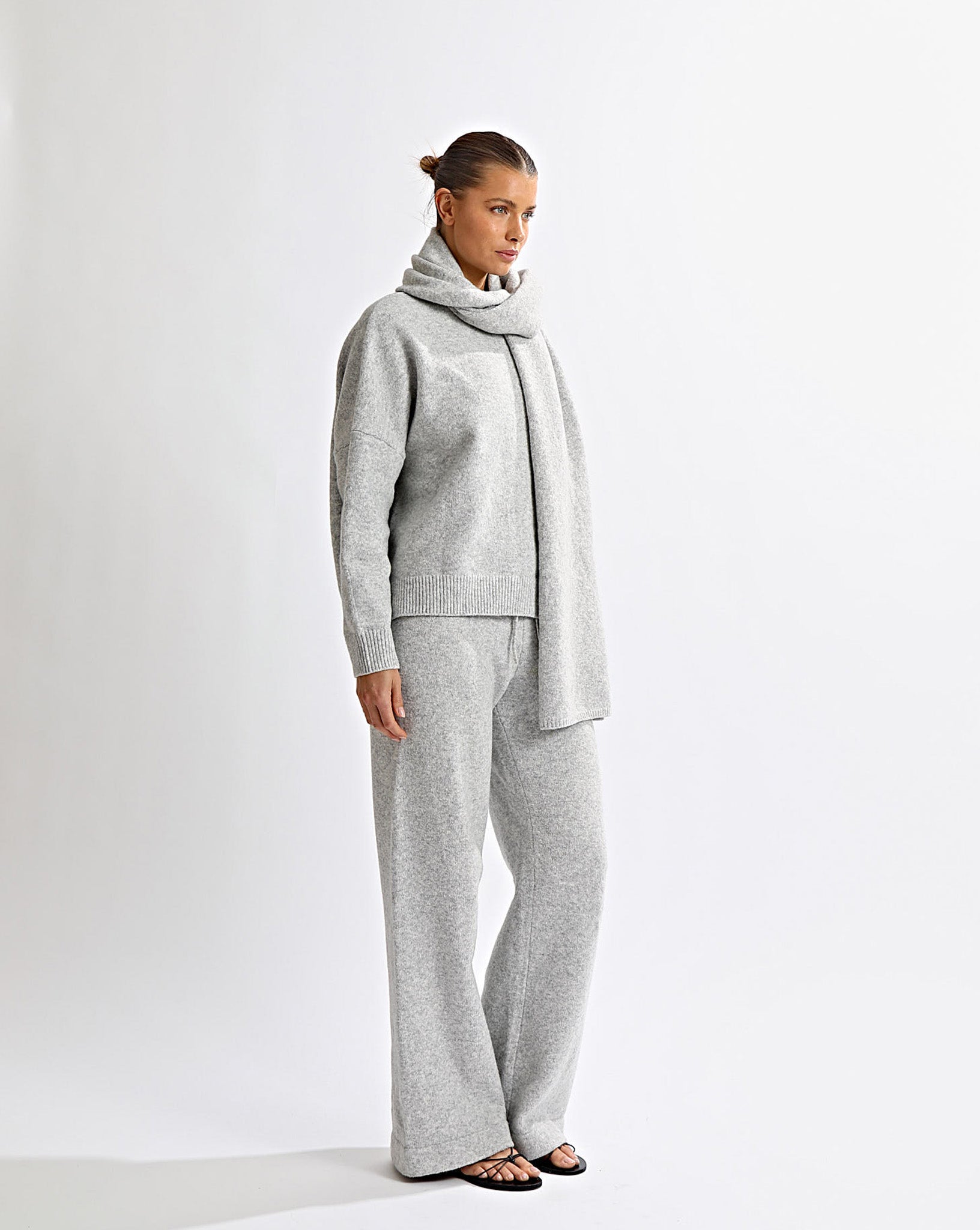 Leo Knit Scarf Grey Marl