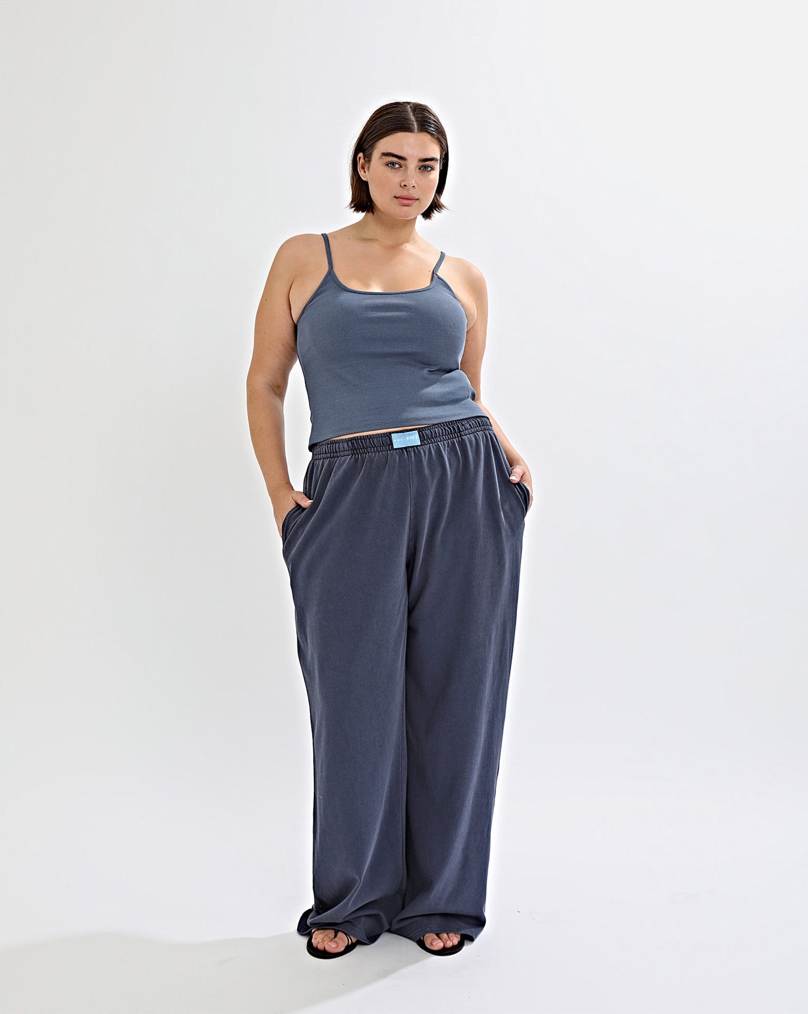 Cameron Pants Navy Cropped