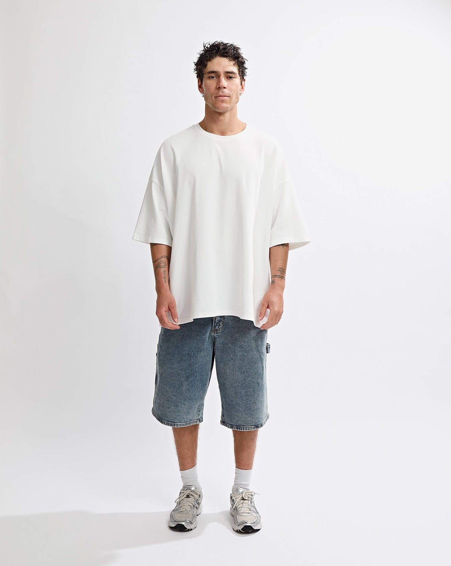 Hunter Oversized Tee White